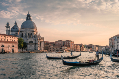 Embarking on a Venetian Voyage - The Charm of Water Taxis and Private Boat Tours in Venice