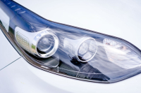 Die Zukunft der Automobilbeleuchtung – in welche Innovationen investieren die Lampenhersteller?